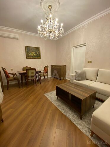 Сдаётся 2-комн. новостройка 70 м², м. Иншаатчылар, photo 3 from 10