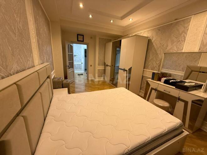 Сдаётся 3-комн. новостройка 186 м², м. 20 января, photo 12 from 22