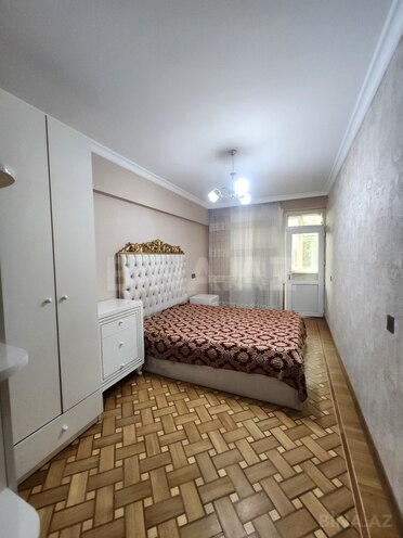Сдаётся 2-комн. вторичка 70 м², Насиминский  р., photo 3 from 15