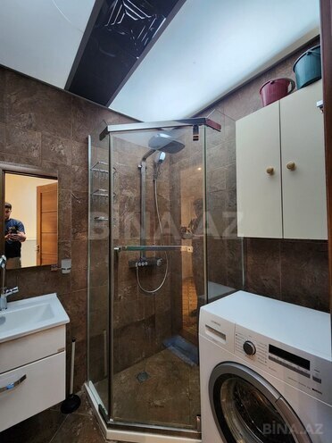 Сдаётся 2-комн. вторичка 70 м², Насиминский  р., photo 11 from 15