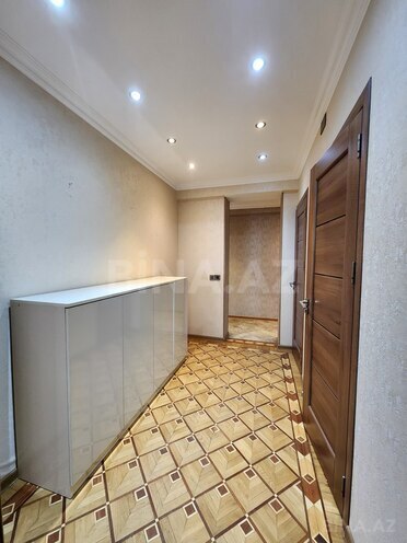 Сдаётся 2-комн. вторичка 70 м², Насиминский  р., photo 9 from 15