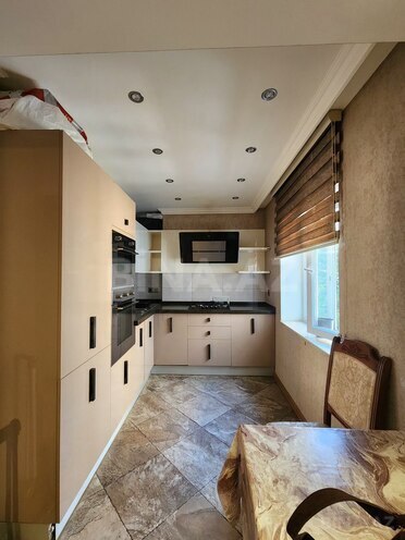 Сдаётся 2-комн. вторичка 70 м², Насиминский  р., photo 1 from 15