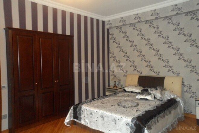 Сдаётся 3-комн. новостройка 120 м², м. 28 мая, photo 15 from 32