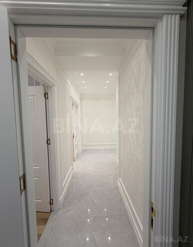 Продаётся 4-комн. новостройка 180 м², м. Элмляр Академиясы, photo 8 from 16