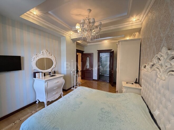 Продаётся 4-комн. новостройка 185 м², м. Низами, photo 26 from 27
