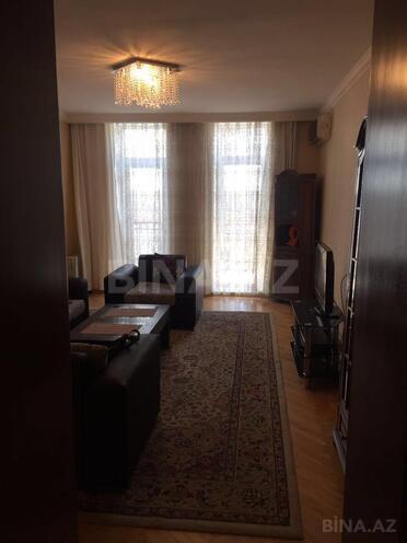 Satılır 2 otaqlı köhnə tikili 47 m², Sahil m., photo 5 from 21