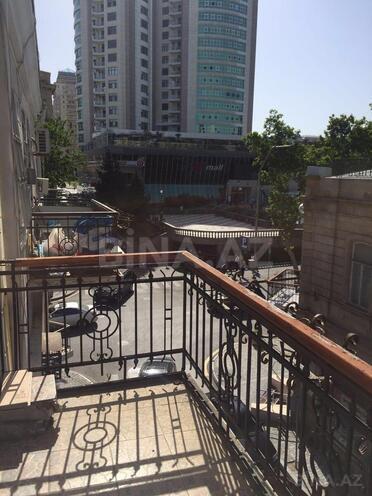 Satılır 2 otaqlı köhnə tikili 47 m², Sahil m., photo 9 from 21
