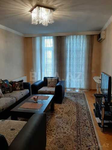 Satılır 2 otaqlı köhnə tikili 47 m², Sahil m., photo 4 from 21