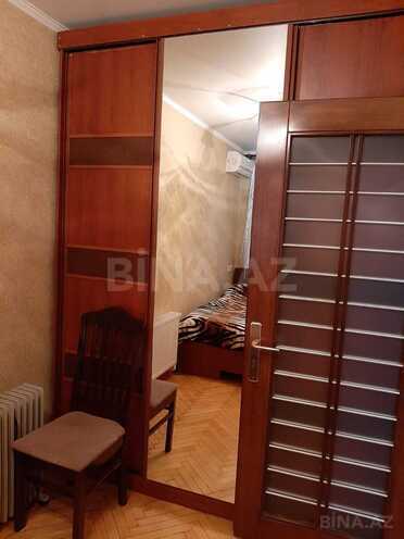 Satılır 2 otaqlı köhnə tikili 47 m², Sahil m., photo 12 from 21