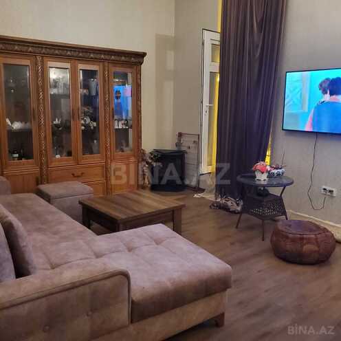 İcarəyə verilir 2 otaqlı köhnə tikili 65 m², 28 May m., photo 1 from 15