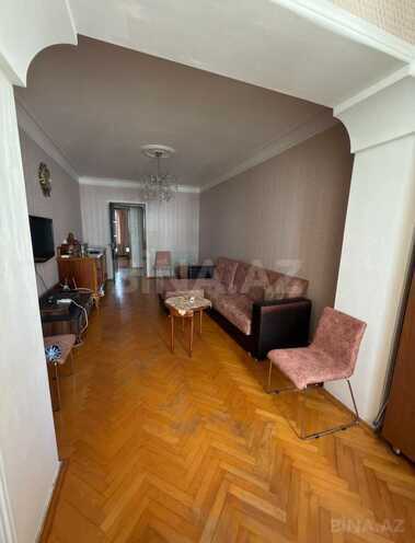 Satılır 2 otaqlı köhnə tikili 65 m², Elmlər Akademiyası m., photo 3 from 17