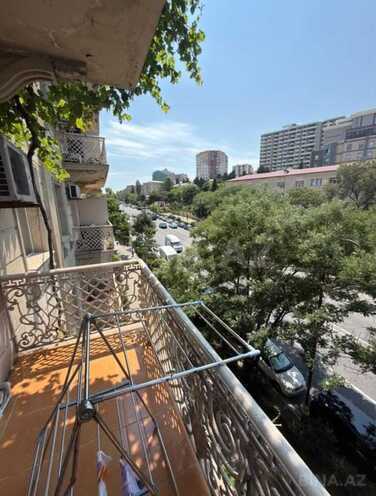Satılır 2 otaqlı köhnə tikili 65 m², Elmlər Akademiyası m., photo 13 from 17