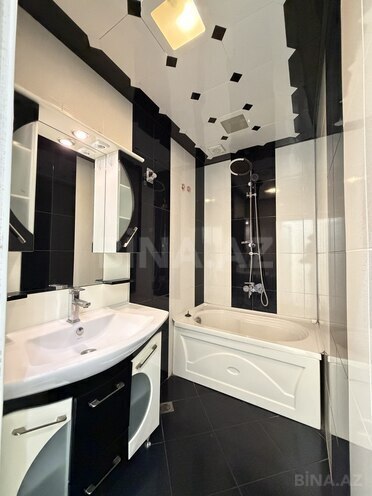 Satılır 3 otaqlı köhnə tikili 85 m², Bakıxanov q., photo 19 from 22