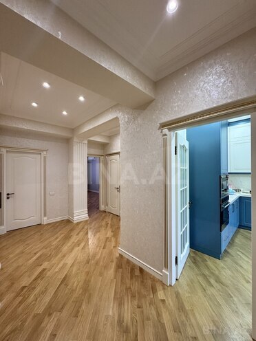 Продаётся 3-комн. новостройка 131 м², м. Элмляр Академиясы, photo 7 from 16