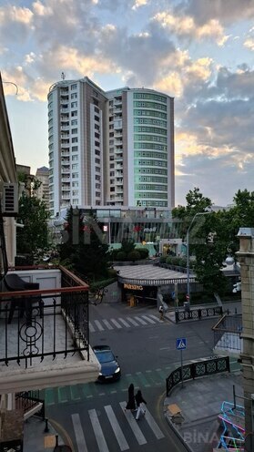 Продаётся 2-комн. вторичка 50 м², м. Сахил, photo 26 from 27