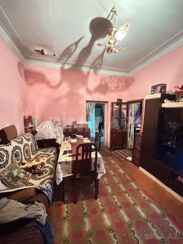 Satılır 2 otaqlı köhnə tikili 50 m², photo 1 from 16