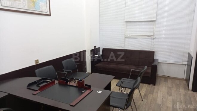 Продаётся 3-комн. офис 60 м², м. Иншаатчылар, photo 3 from 10