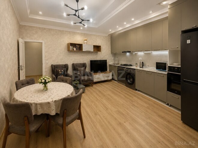 Сдаётся 3-комн. новостройка 105 м², м. Иншаатчылар, photo 8 from 10