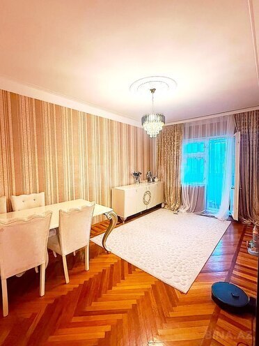 Satılır 3 otaqlı köhnə tikili 75 m², Nizami m., photo 3 from 15