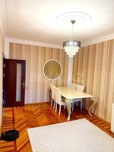 Satılır 3 otaqlı köhnə tikili 75 m², Nizami m., photo 5 from 15