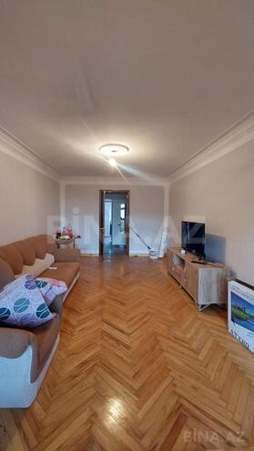Satılır 3 otaqlı köhnə tikili 75 m², Elmlər Akademiyası m., photo 4 from 10