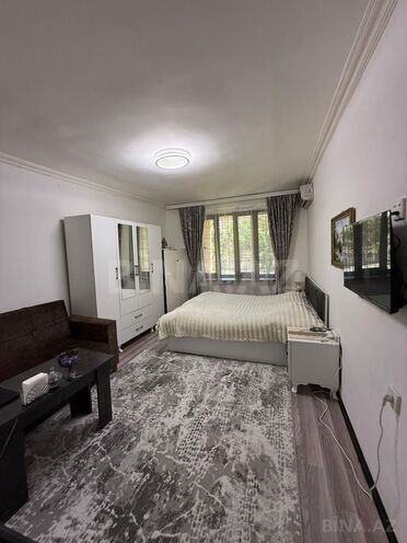 İcarəyə verilir 1 otaqlı köhnə tikili 35 m², Elmlər Akademiyası m., photo 1 from 6