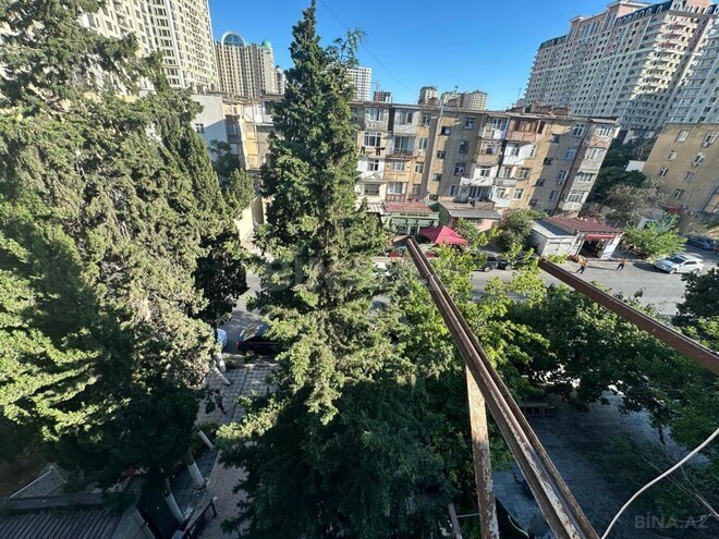 Satılır 3 otaqlı köhnə tikili 62 m², Yasamal r., photo 19 from 21