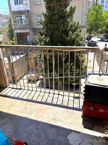 Satılır 3 otaqlı köhnə tikili 75 m², Nərimanov r., photo 9 from 24