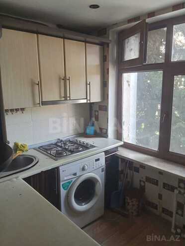 Satılır 2 otaqlı köhnə tikili 55 m², İnşaatçılar m., photo 8 from 14