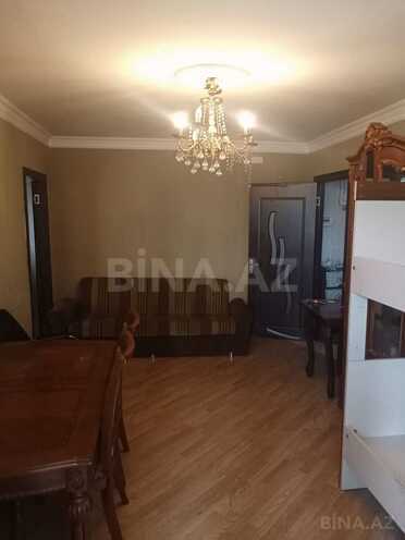 Satılır 2 otaqlı köhnə tikili 55 m², İnşaatçılar m., photo 1 from 14