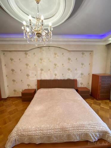 Сдаётся 3-комн. новостройка 120 м², м. Элмляр Академиясы, photo 9 from 23