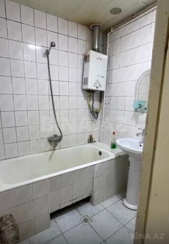 Satılır 2 otaqlı köhnə tikili 65 m², Azadlıq Prospekti m., photo 13 from 15
