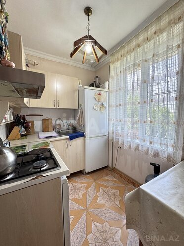Satılır 3 otaqlı köhnə tikili 70 m², Həzi Aslanov m., photo 6 from 13