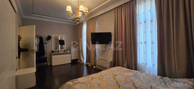 Сдаётся 3-комн. новостройка 136 м², м. Низами, photo 15 from 23