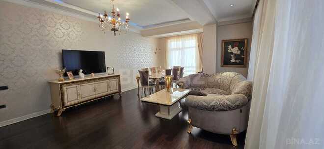 Сдаётся 3-комн. новостройка 136 м², м. Низами, photo 3 from 23