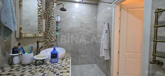 Сдаётся 3-комн. новостройка 136 м², м. Низами, photo 22 from 23
