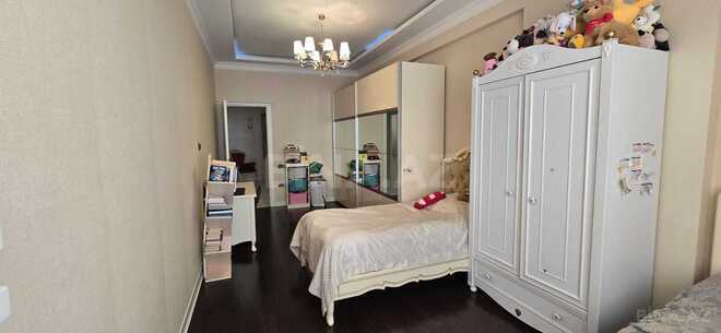 Сдаётся 3-комн. новостройка 136 м², м. Низами, photo 12 from 23