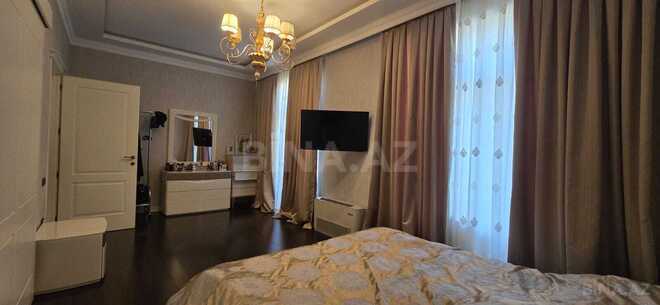 Сдаётся 3-комн. новостройка 136 м², м. Низами, photo 11 from 23