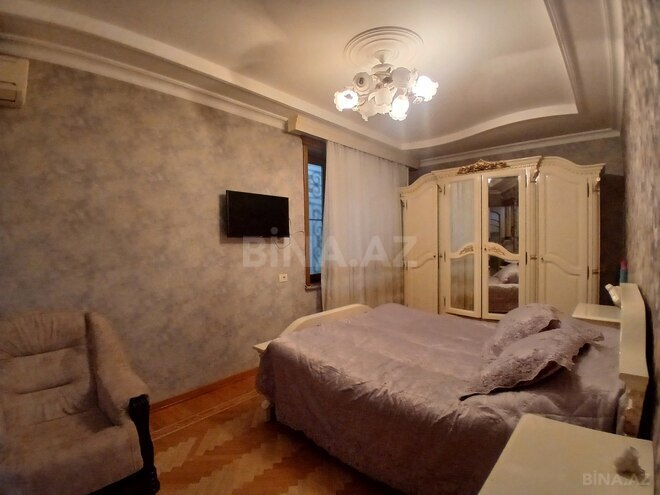 Satılır 11 otaqlı həyət evi/bağ evi 700 m², Nərimanov r., photo 13 from 32