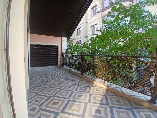 Satılır 11 otaqlı həyət evi/bağ evi 700 m², Nərimanov r., photo 30 from 32