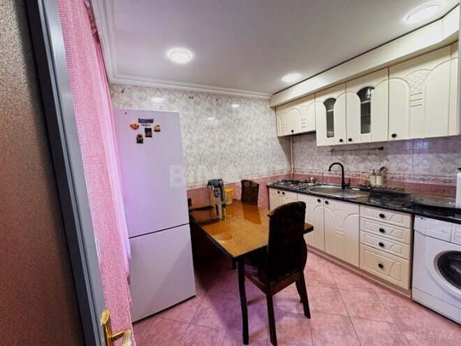 Satılır 3 otaqlı köhnə tikili 95 m², Nərimanov r., photo 7 from 13