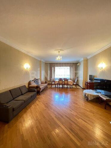 Сдаётся 3-комн. новостройка 130 м², Насиминский  р., photo 16 from 17