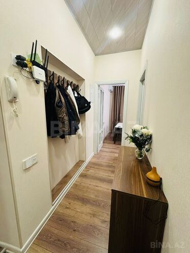 Продаётся 2-комн. вторичка 65 м², м. Низами, photo 10 from 11