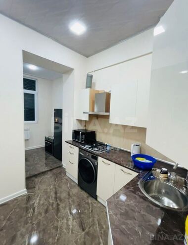 Продаётся 2-комн. вторичка 65 м², м. Низами, photo 9 from 11