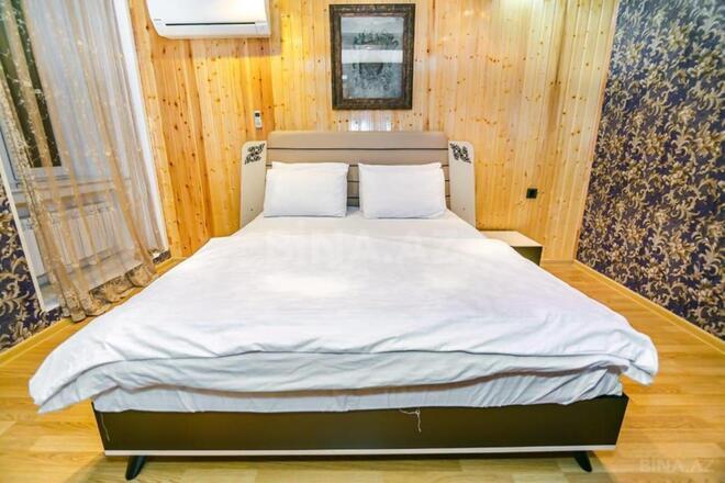 Satılır 3 otaqlı köhnə tikili 95 m², Sahil m., photo 20 from 28