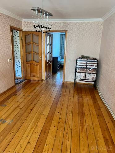 İcarəyə verilir 3 otaqlı köhnə tikili 70 m², Qara Qarayev m., photo 9 from 13