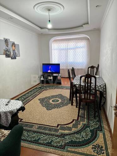 Сдаётся 2-комн. вторичка 70 м², Абшеронcкий  р., photo 1 from 9