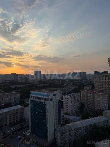 Продаётся 3-комн. новостройка 130 м², м. Низами, photo 3 from 13
