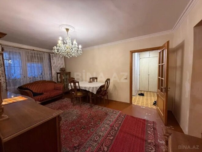 Satılır 2 otaqlı köhnə tikili 50 m², İnşaatçılar m., photo 3 from 10