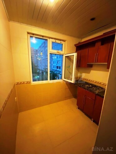 Сдаётся 3-комн. вторичка 70 м², м. Нариман Нариманов, photo 6 from 8